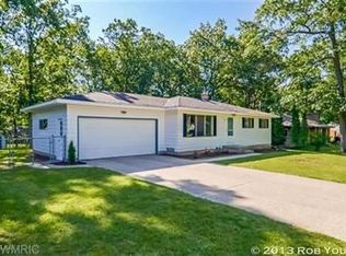 2522 Bristol Ave NW, Grand Rapids, MI 49544