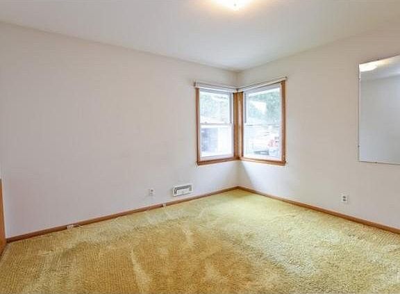 5th image of 7248 Bloomington Avenue