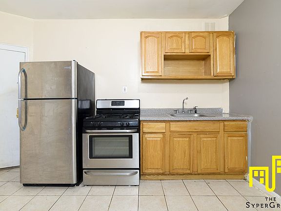 5th image of 563 Nostrand Ave APT 2R
