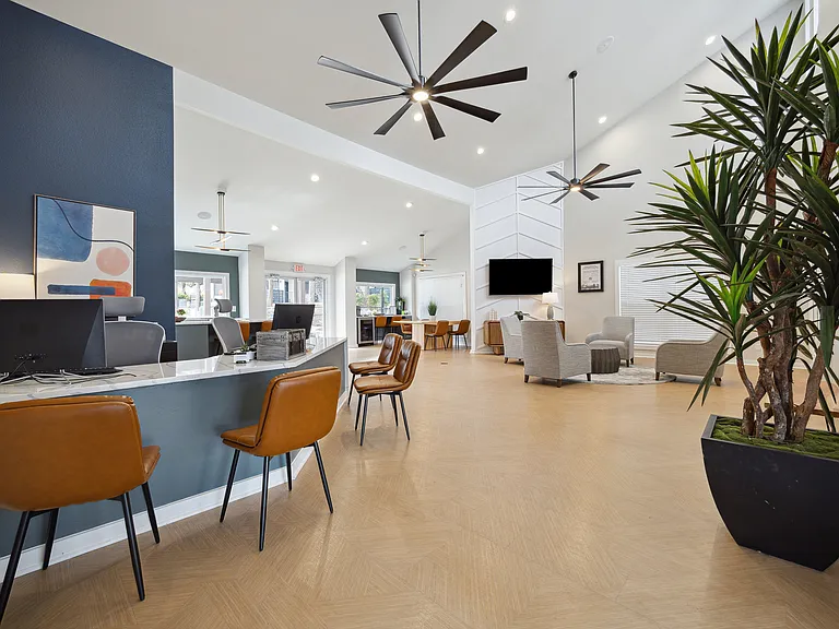 Elevate at Huebner Grove — Photo 4