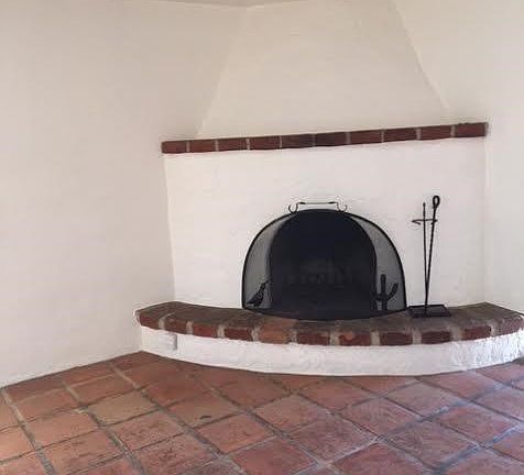 4th image of 528 E Blacklidge Dr