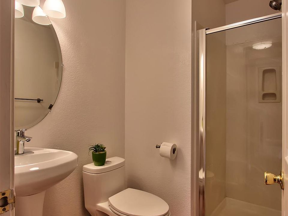 1st image of 2324 Ivy Vine Way