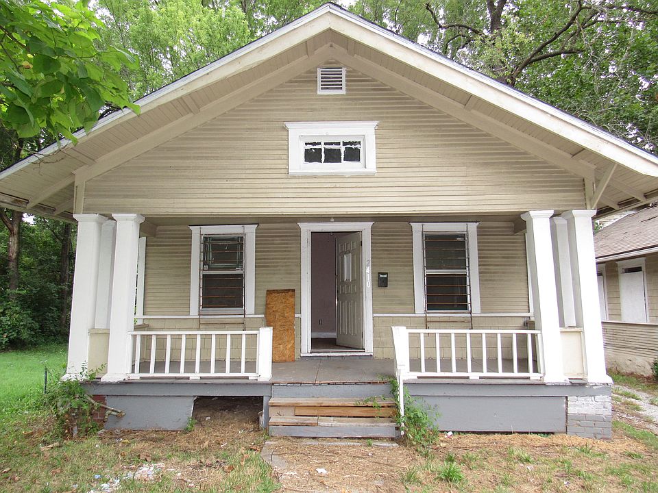 1st image of 2410 E 55th St