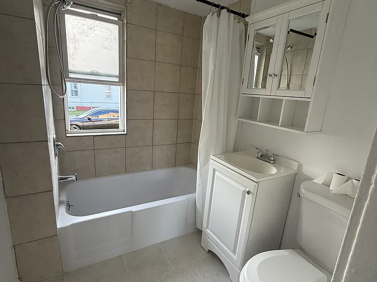 79 Marshall St #1 — Photo 7