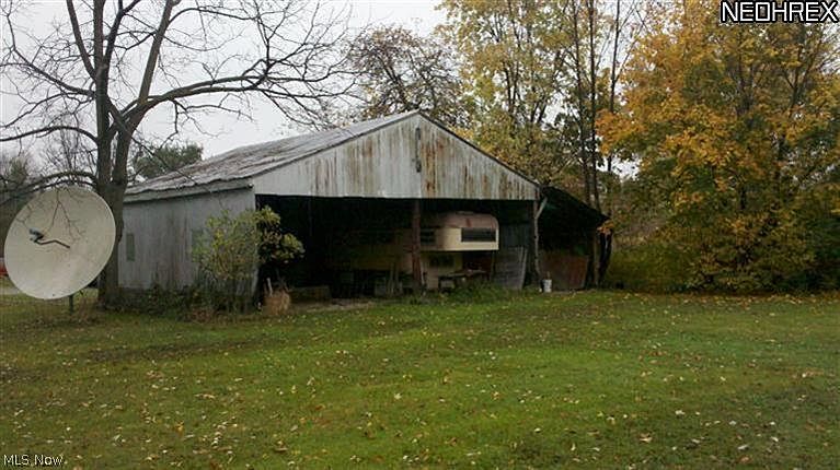 2nd image of 7171 N Murray Ridge Rd