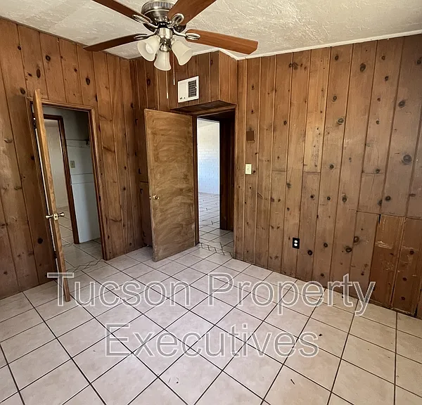 1615 E Adelaide Dr #4 — Photo 19