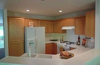 4th image of 1243 NE Parkside Dr