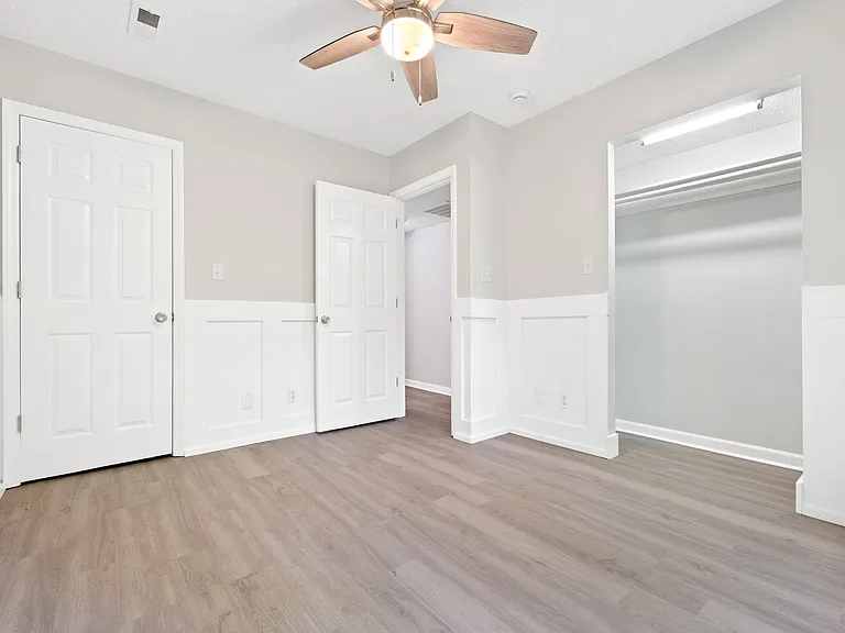 1102 Water Oak Ct — Photo 14