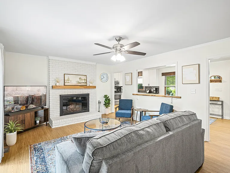 1205 Keith Dr — Photo 5