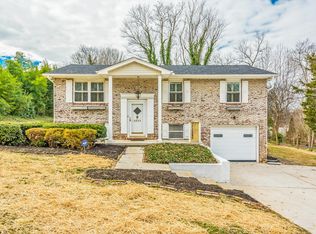 1317 Scotsbury Cir, Knoxville, TN 37919