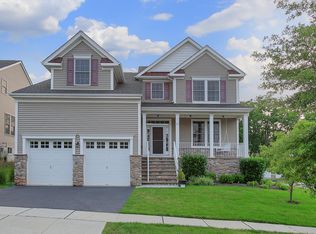 17 Newport St, Skillman, NJ 08558