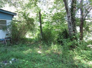 422 Martin Rd, Whittier, NC 28789