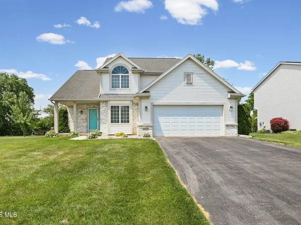 5067 Brint Crossing Blvd, Sylvania, OH 43560