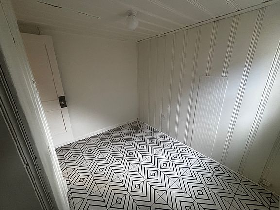 5th image of 7125 E 5th Ave
