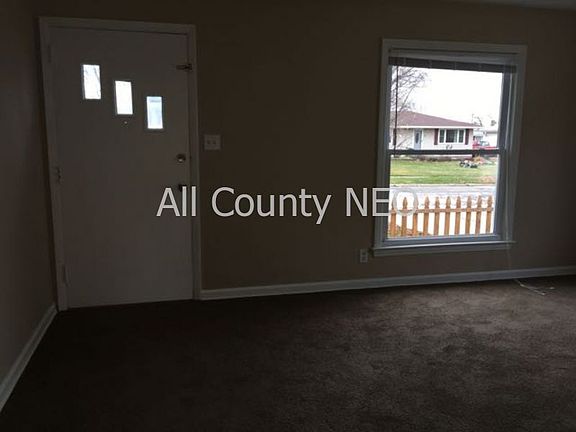 3rd image of 3245 7th St