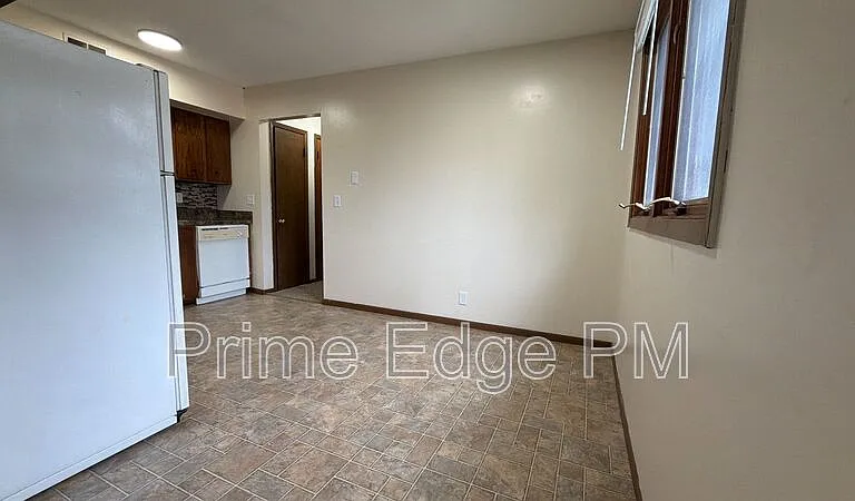 2532 T St #6 — Photo 7