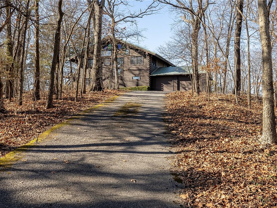 1st image of 539 Thompson Ln