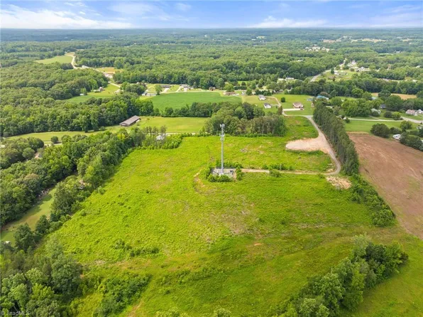 185 Chestnut Grove Church Rd, Lexington, NC 27295