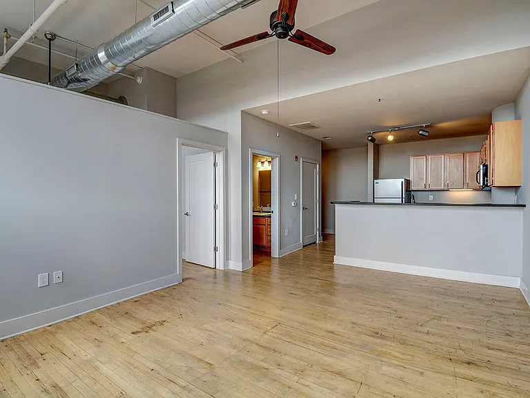 1025 Market St — Photo 22
