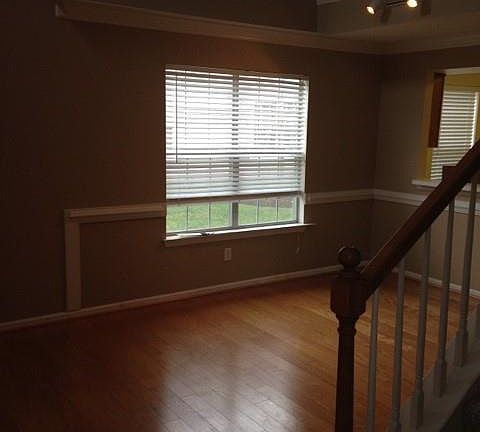 5th image of 414 Adkins Arch #414