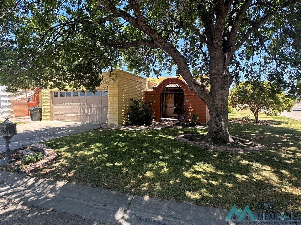 1st image of 1702 Mountain Shadow Dr