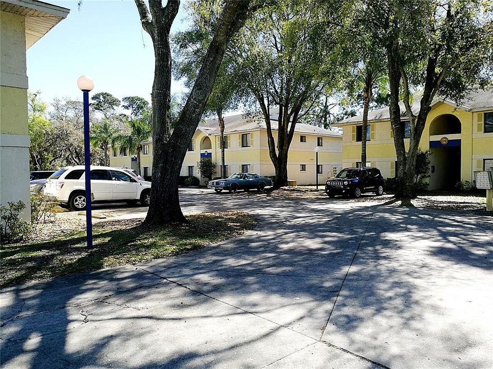 1st image of 90 HIDDEN LAKE DRIVE #181