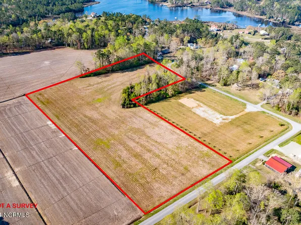 809 Howells Road, Grantsboro, NC 28529