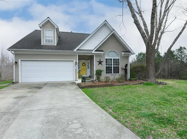 5602 David Christian Pl, Greensboro, NC 27410