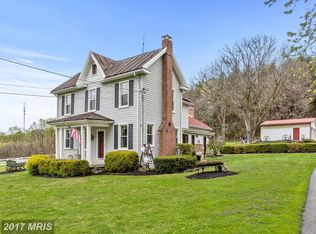 2005 Carousel Dr, Westminster, MD 21157