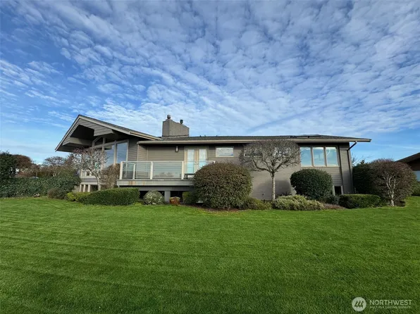 9600 Hilltop Road, Bellevue, WA 98004