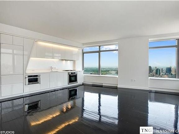 2nd image of 123 Washington St #42AB