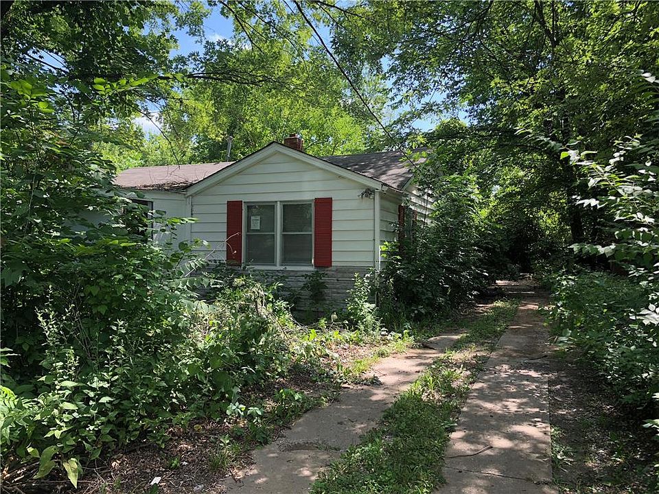 2nd image of 2447 McKinley Ave