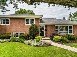 1120 N Cumberland Ave, Park Ridge, IL 60068
