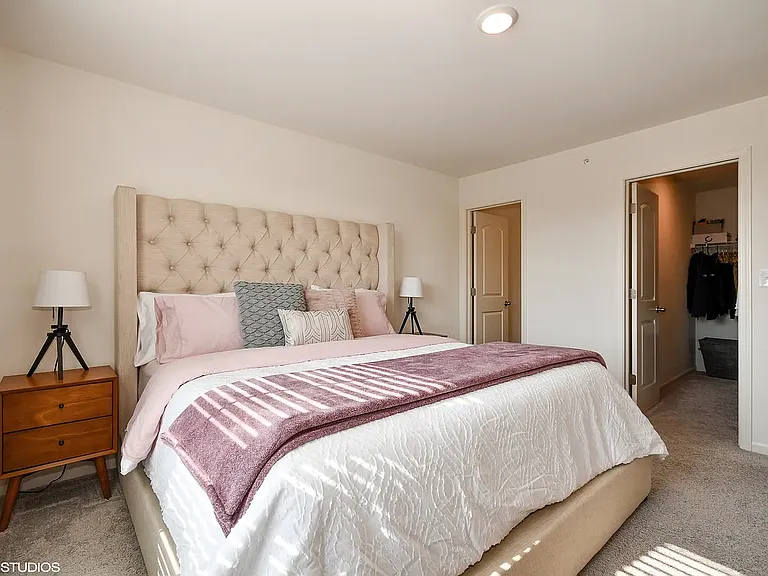 906 Bradford Dr — Photo 10