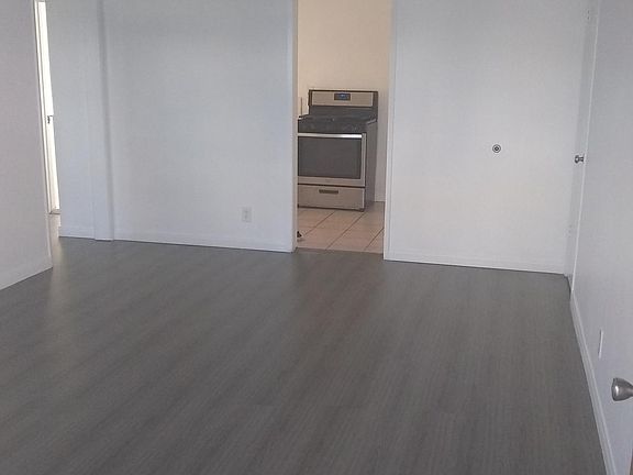 2nd image of 6958 Agnes Ave #5