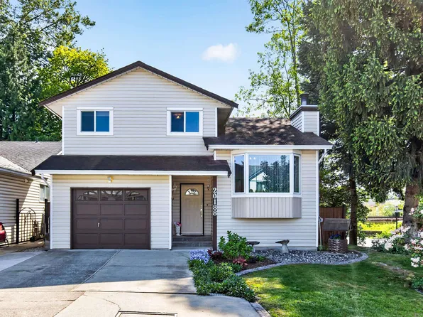 20188 116b Ave, Maple Ridge, BC V2X 0E3