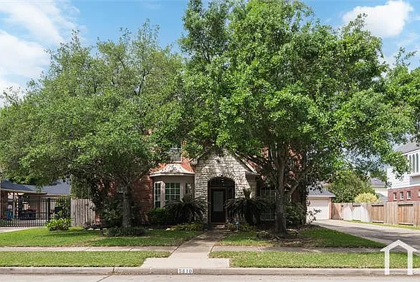 5810 Misty Island Ct — Photo 37