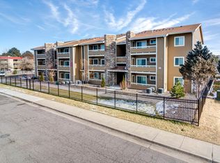 1034 S Dearborn St #301, Aurora, CO 80012