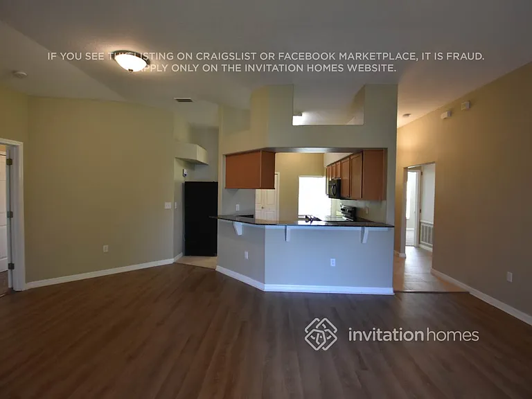 7205 Royal George Ct — Photo 6