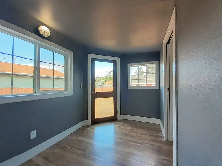 5019 N Whitman St — Photo 8