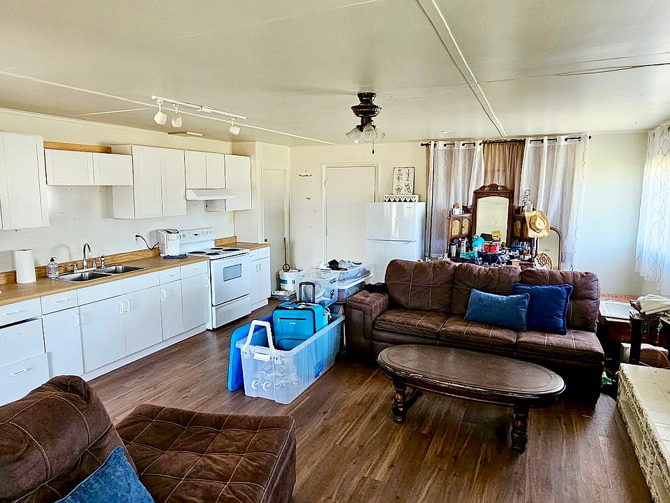 Open kitchen