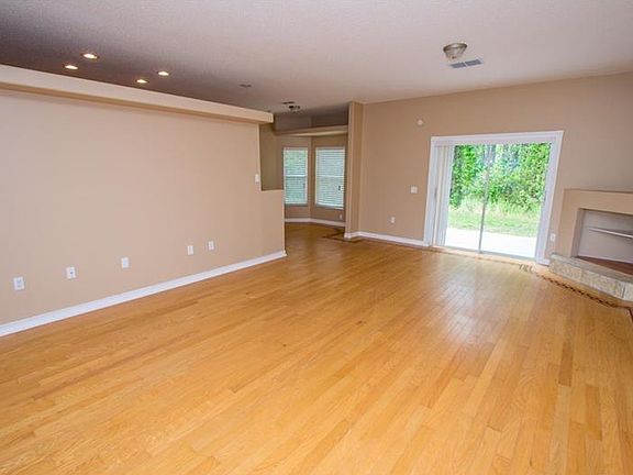 2nd image of 12705 Balsam Ave