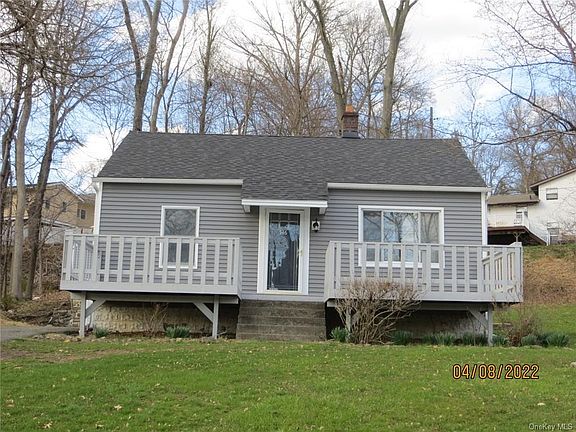 2nd image of 546 Shore Dr