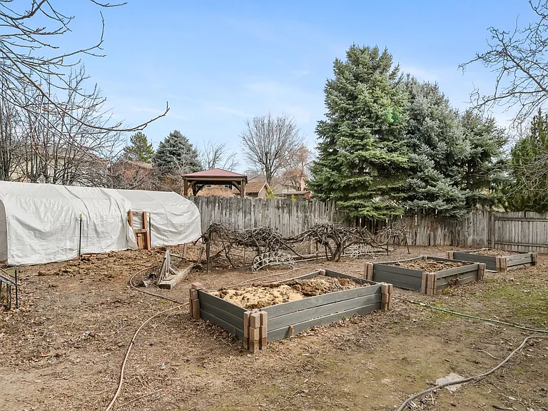 1035 N 260th St E — Photo 6