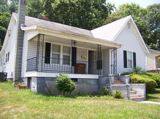 401 Hadley St, Mount Airy, NC 27030