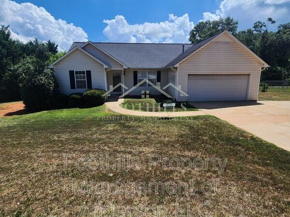 226 Bridgeview Dr