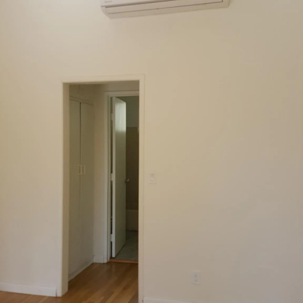 1 bed, 750 sqft, $1,700 — Photo 4