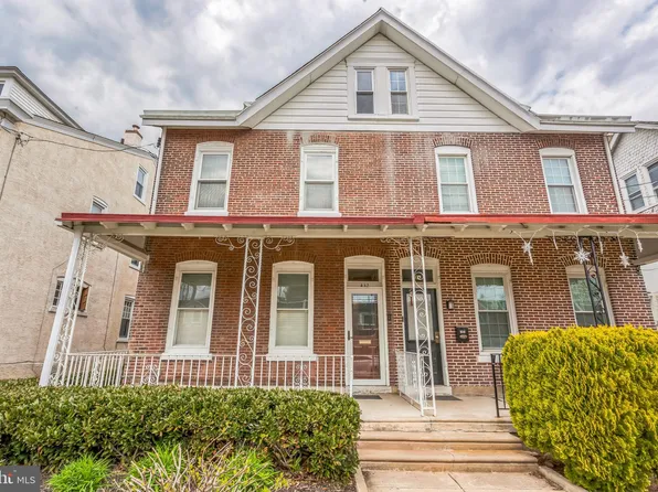 432 Seville St, Philadelphia, PA 19128