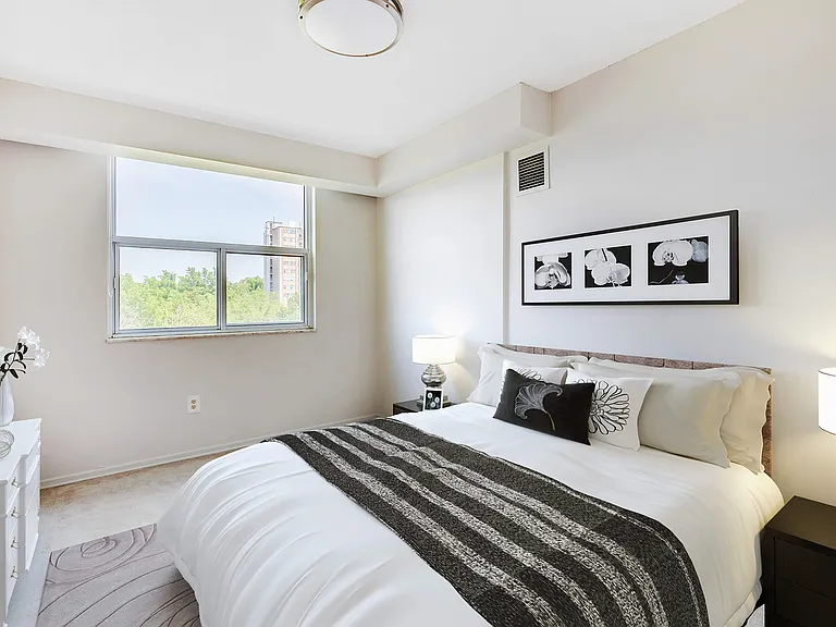 395 Martha St #503 — Photo 10