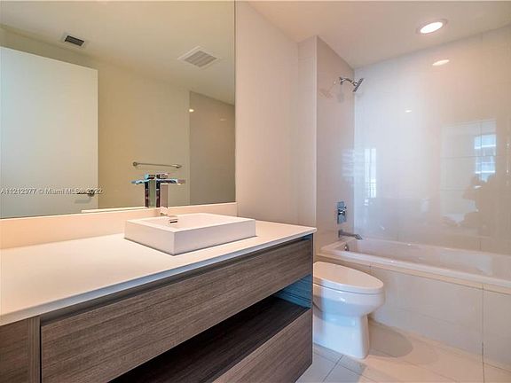 5th image of 1100 S Miami Ave #1505